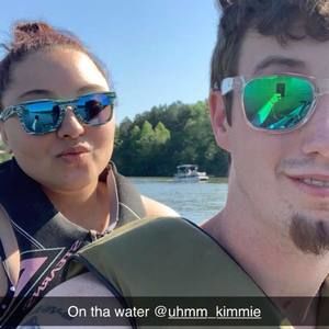 Meet your Posher, Kimberly